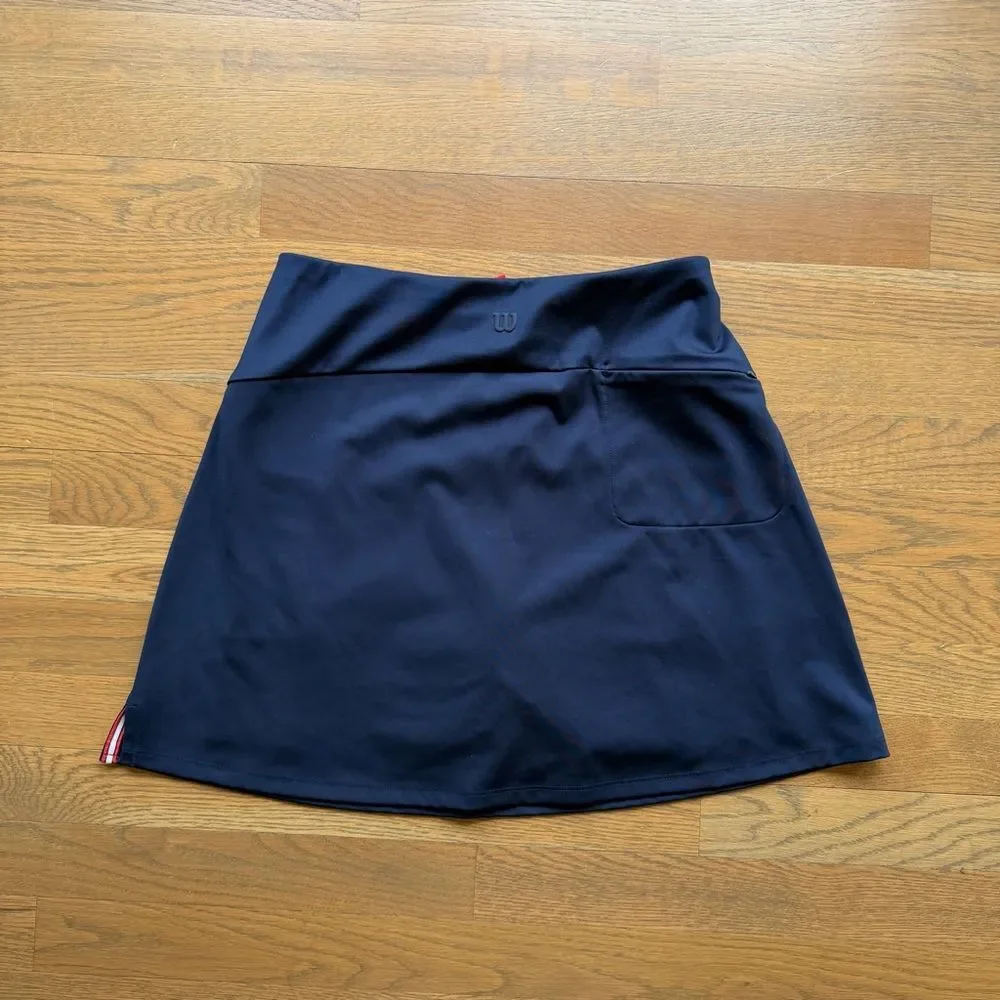 Wilson Play On Skirt Classic Navy Tennis Athletic Lined Ball Short size Small